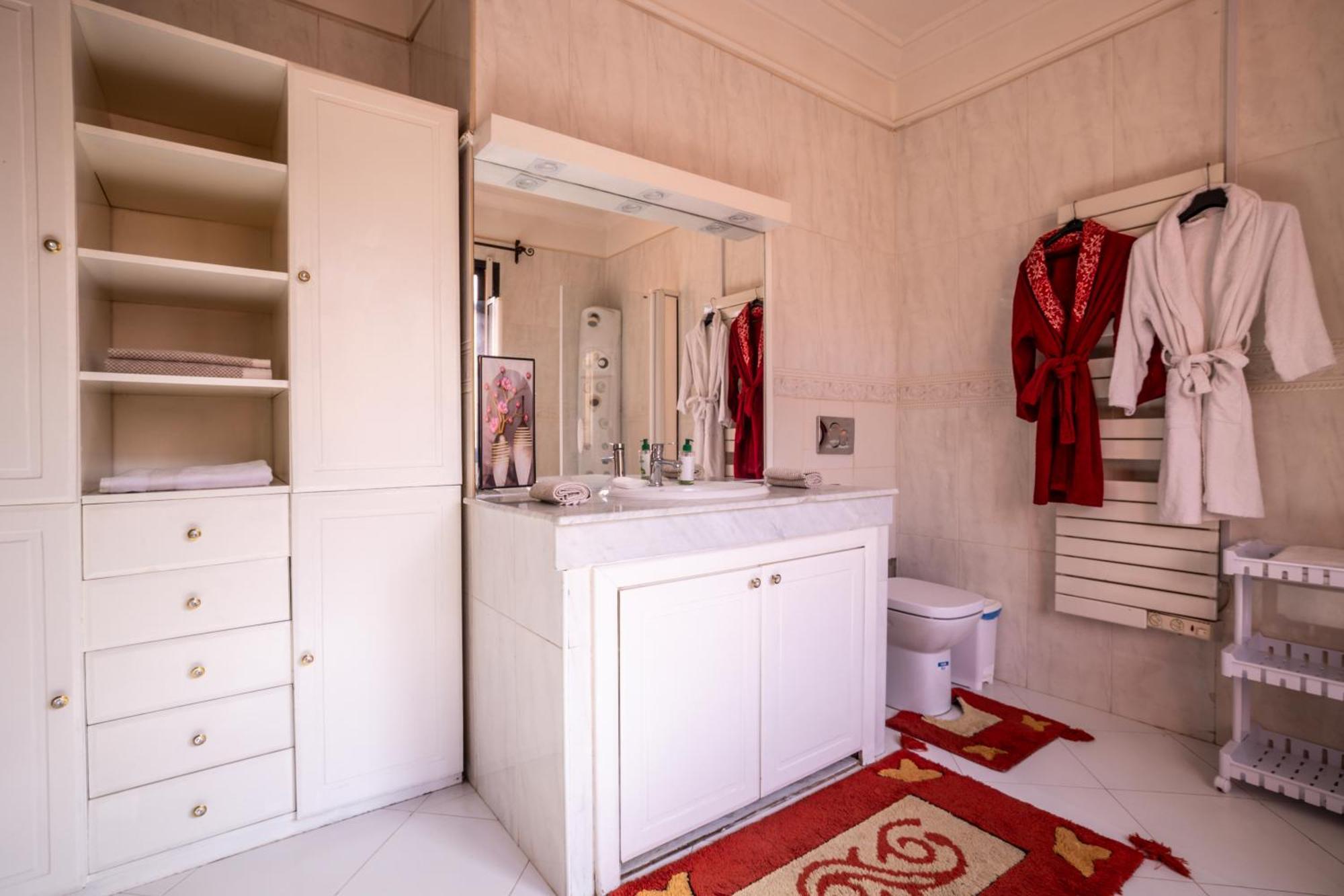 Villa Exclusive Sabah 10 Minutes Du Centre Avec Piscine Privee Marrakesh Bagian luar foto